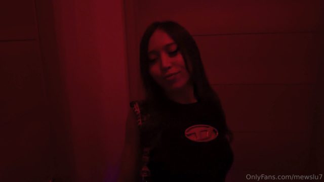 Mewslut Brunette POV Nudes Leaked Fuck