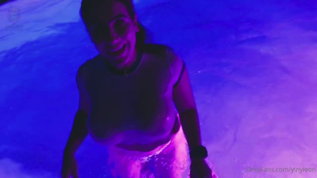 Yinyleon Big Ass Brunette POV Sex Tape